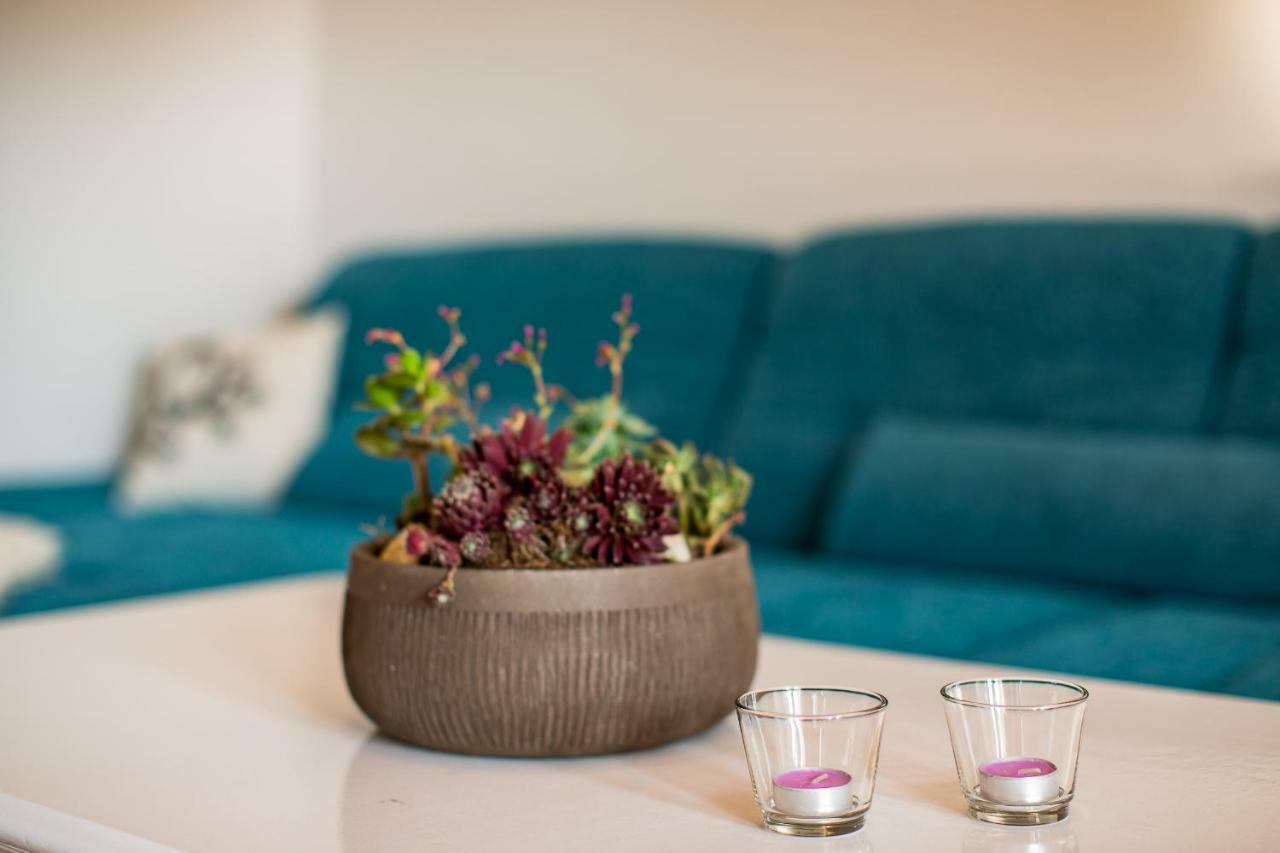 Apartment & Rooms Poppy Rose Zadar Bagian luar foto